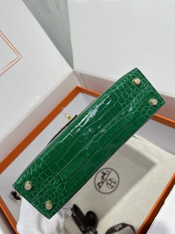 Kelly II 19cm   Original American alligator leather, hand-nailed, hardware, emeralds, hand-sewn beeswax thread [color] - Image 3