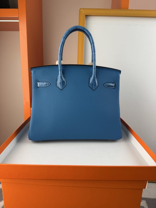 TouchBK; Size 30 Paradise Blue  Togo leather with high-gloss crocodile leather, hand-sewn waxed thread  All-steel hardware, goat leather lining - Image 4
