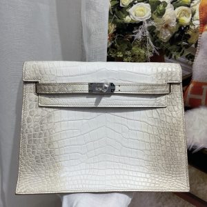 Imported crocodile matte belly Kelly Danse dance bag Himalayan white size; 22X17X7💕