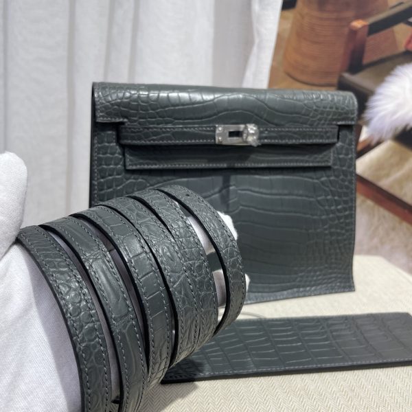 Imported crocodile matte belly Kelly Danse dance bag, stone gray silver buckle, size; 22X17X7💕 - Image 9