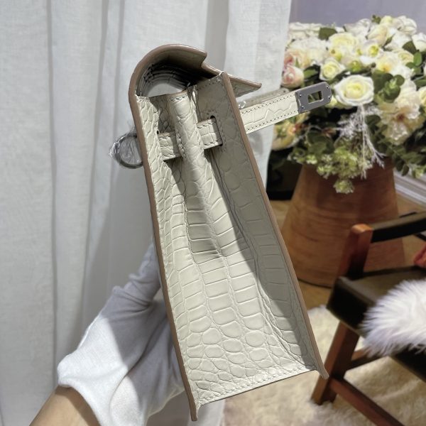 Imported crocodile matte belly glacier white silver buckle Kelly Danse dance bag size; 22X17X7💕 - Image 5