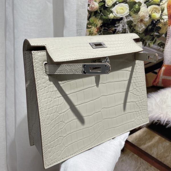 Imported crocodile matte belly glacier white silver buckle Kelly Danse dance bag size; 22X17X7💕 - Image 7