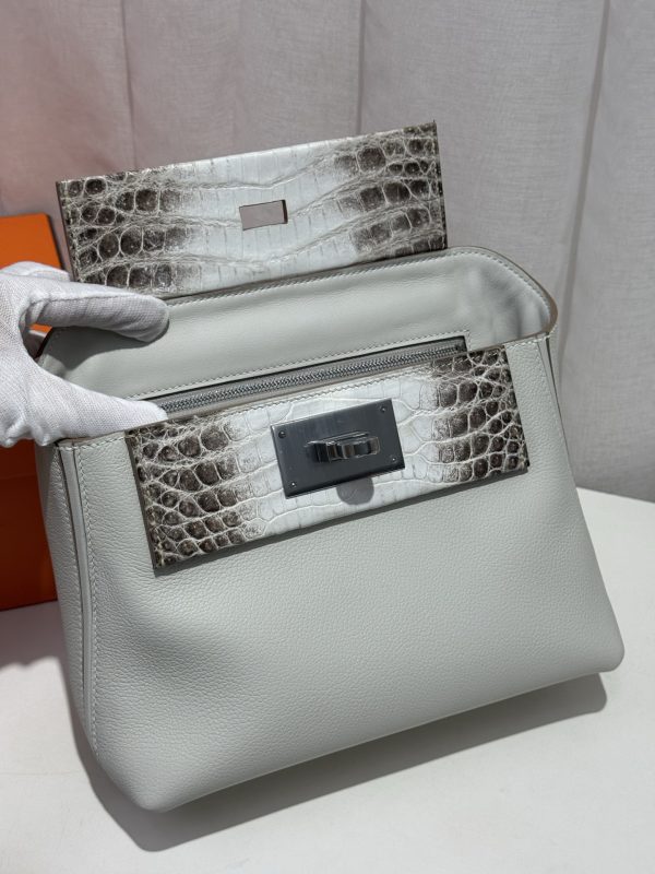 mini2424 glacier white evercolor leather with Nile matte crocodile leather touch Himalayan white, K engraved large capacity bag, all waxed thread sewing. Lined with imported sheepskin 🐎🐎🐎 - Image 7