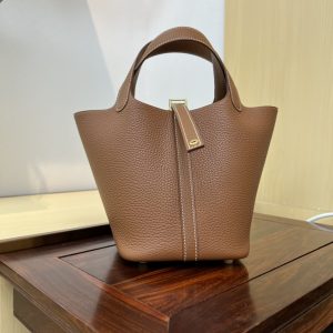 In stock✨Vegetable basket Toffee gold  Tc leather vegetable basket 18cm hand-sewn wax thread🧵