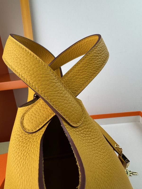 In stock✨Vegetable basket amber yellow  Tc leather vegetable basket 18cm hand-sewn wax thread🧵 - Image 8