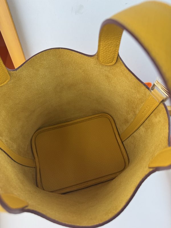 In stock✨Vegetable basket amber yellow  Tc leather vegetable basket 18cm hand-sewn wax thread🧵 - Image 3